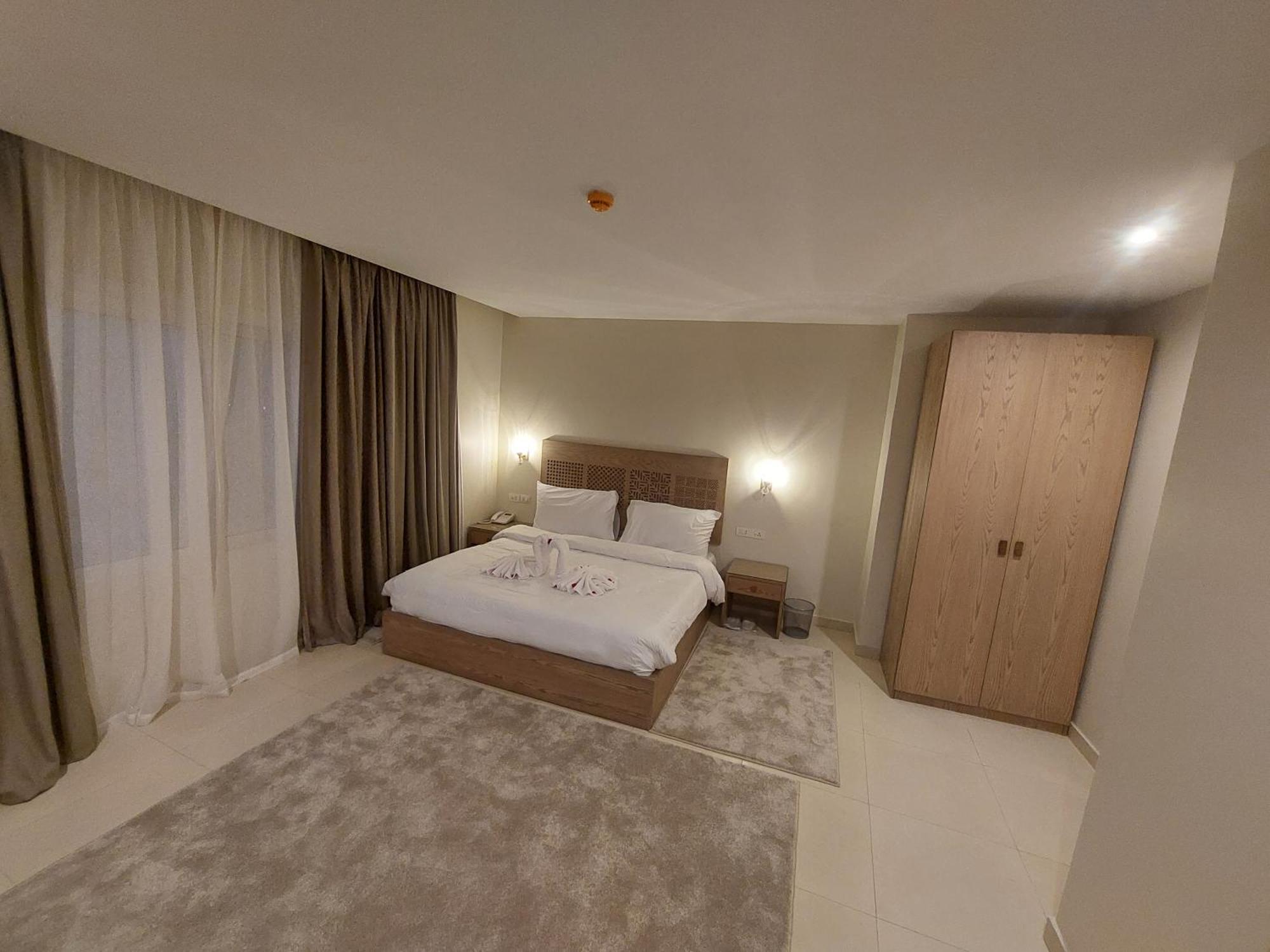 Doudou Pyramids View Hotel Kafret el-Gabal المظهر الخارجي الصورة